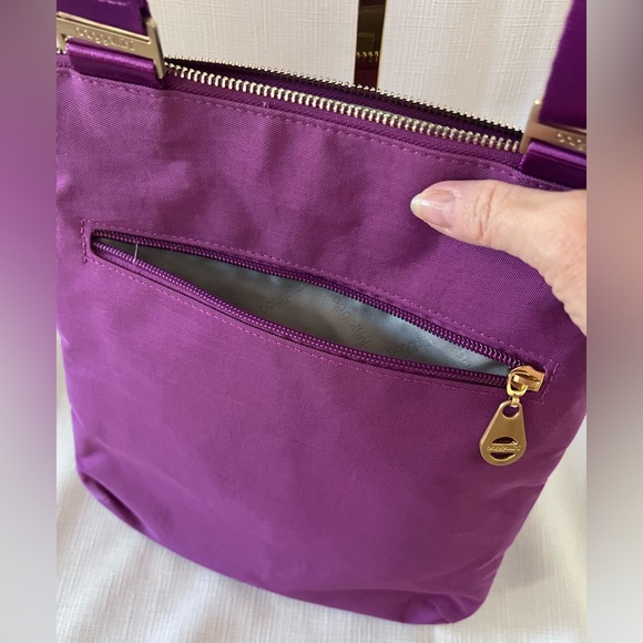 BAGGALLINI Crossbody 2 Pc Set NWT Vibrant Purple Gold Hardware Turn Lock Zipper - Picture 7 of 16